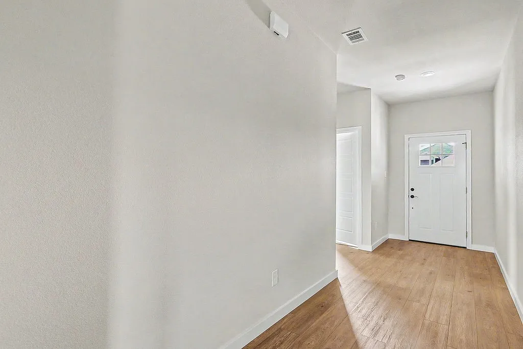 Single Family Residence For Sale in Tarrant County , 212 Marble Creek Drive, Fort Worth, Texas 76131, 3 Bedroom, 2 Bathroom, 2 Garage spaces, 1,387 Sqft, built in 2026, mls#21397017, Real Estate Agent in Fort Worth, Homes For Sale in Tarrant county, Homes For Sale in Fort Worth, Realtor in Fort Worth Texas, Real Estate Brokerage Independent Realty Texas, Luminita Cordes Realtor