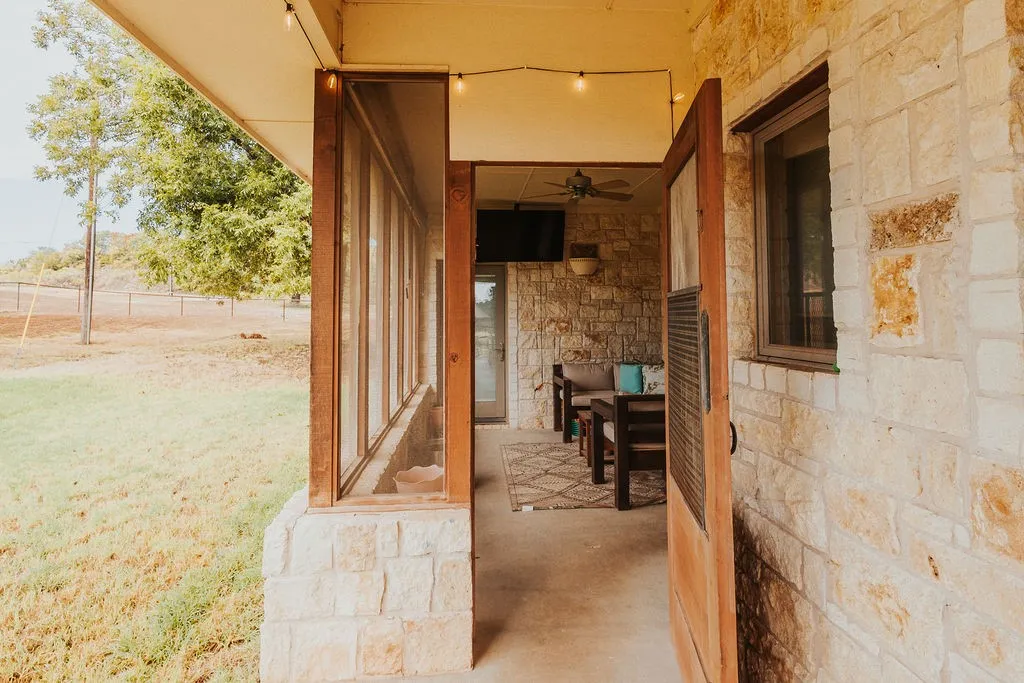 Single Family Residence For Sale in Parker County , 600 Finney Drive, Weatherford, Texas 76085, 2 Bedroom, 2 Bathroom, Garage spaces, 1,490 Sqft, built in 2008, mls#21391825, Real Estate Agent in Weatherford, Homes For Sale in Parker county, Homes For Sale in Weatherford, Realtor in Weatherford Texas, Real Estate Brokerage Independent Realty Texas, Luminita Cordes Realtor