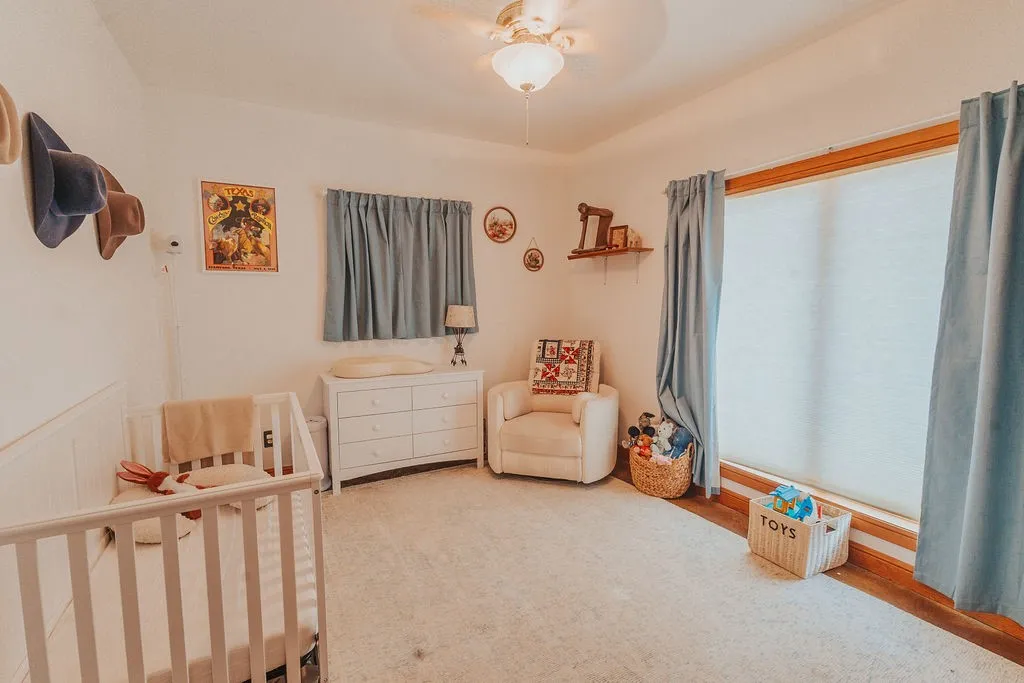 Single Family Residence For Sale in Parker County , 600 Finney Drive, Weatherford, Texas 76085, 2 Bedroom, 2 Bathroom, Garage spaces, 1,490 Sqft, built in 2008, mls#21391825, Real Estate Agent in Weatherford, Homes For Sale in Parker county, Homes For Sale in Weatherford, Realtor in Weatherford Texas, Real Estate Brokerage Independent Realty Texas, Luminita Cordes Realtor