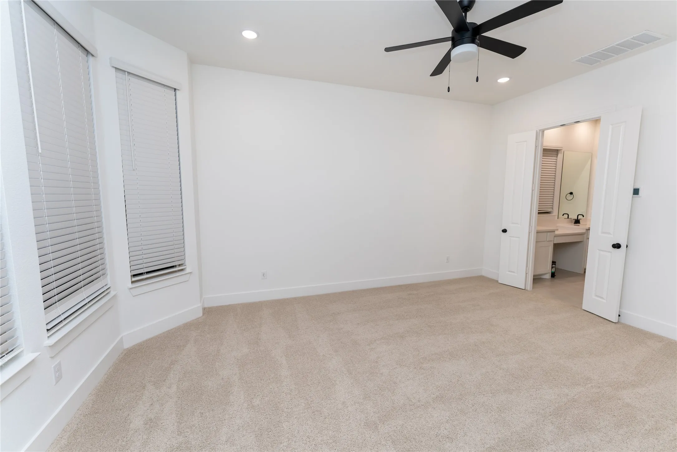 Single Family Residence For Rent in Collin County , 2429 Plumeria Lane, Celina, Texas 75009, 4 Bedroom, 3 Bathroom, 2 Garage spaces, 2,973 Sqft, built in 2024, mls#21395662, Real Estate Agent in Celina, Homes For Rent in Collin county, Homes For Rent in Celina, Realtor in Celina Texas, Real Estate Brokerage Independent Realty Texas, Luminita Cordes Realtor