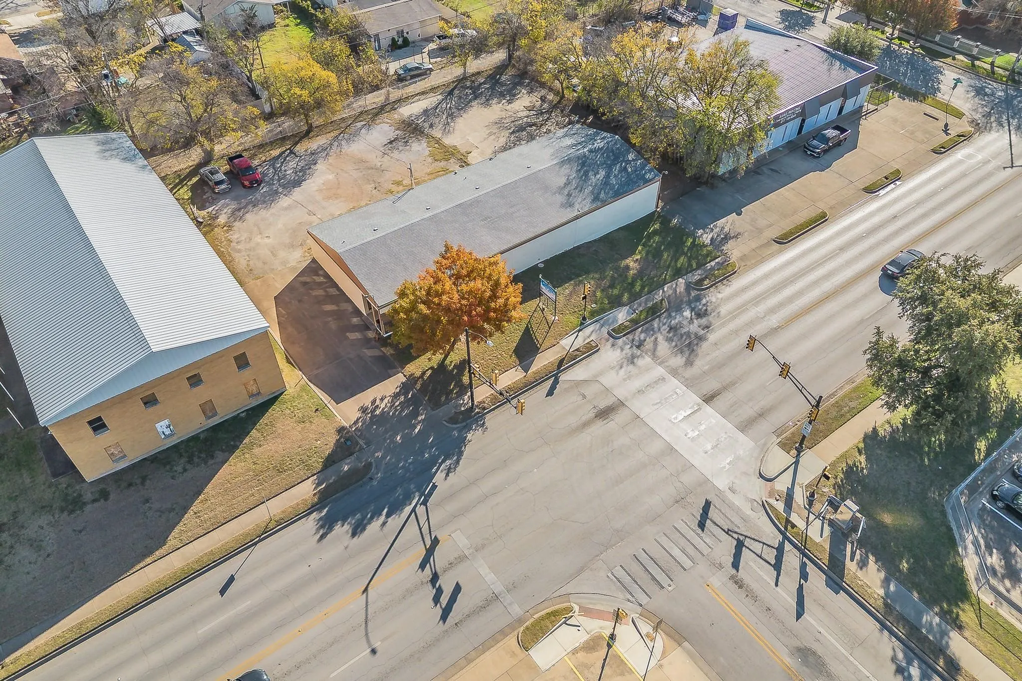 Business For Sale in Tarrant County , 3819 Mccart Avenue, Fort Worth, Texas 76110, 0, 0, Garage spaces, 0 Sqft, built in 1966, mls#21396254, Real Estate Agent in Fort Worth, Homes For Sale in Tarrant county, Homes For Sale in Fort Worth, Realtor in Fort Worth Texas, Real Estate Brokerage Independent Realty Texas, Luminita Cordes Realtor