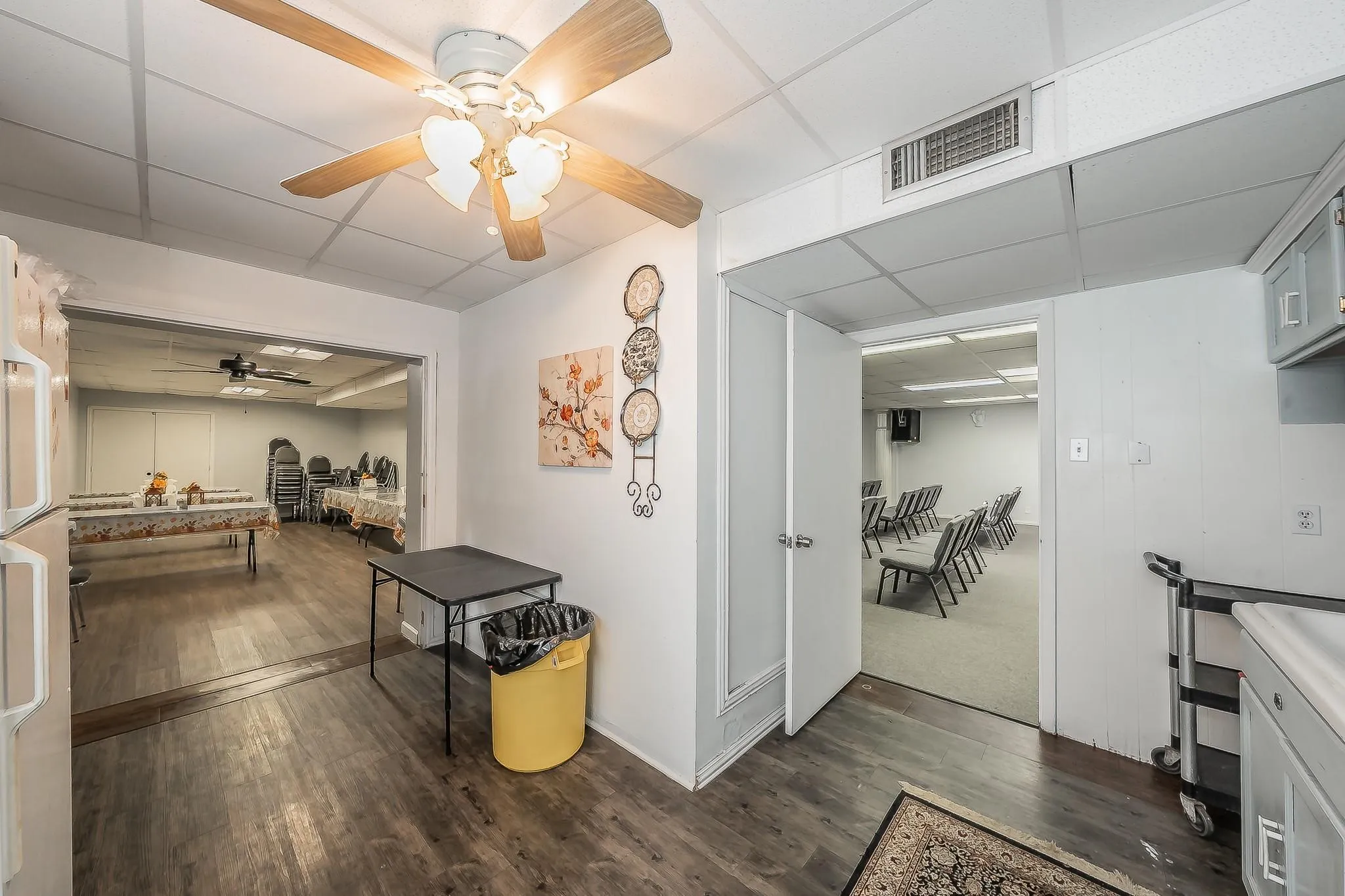 Business For Sale in Tarrant County , 3819 Mccart Avenue, Fort Worth, Texas 76110, 0, 0, Garage spaces, 0 Sqft, built in 1966, mls#21396254, Real Estate Agent in Fort Worth, Homes For Sale in Tarrant county, Homes For Sale in Fort Worth, Realtor in Fort Worth Texas, Real Estate Brokerage Independent Realty Texas, Luminita Cordes Realtor