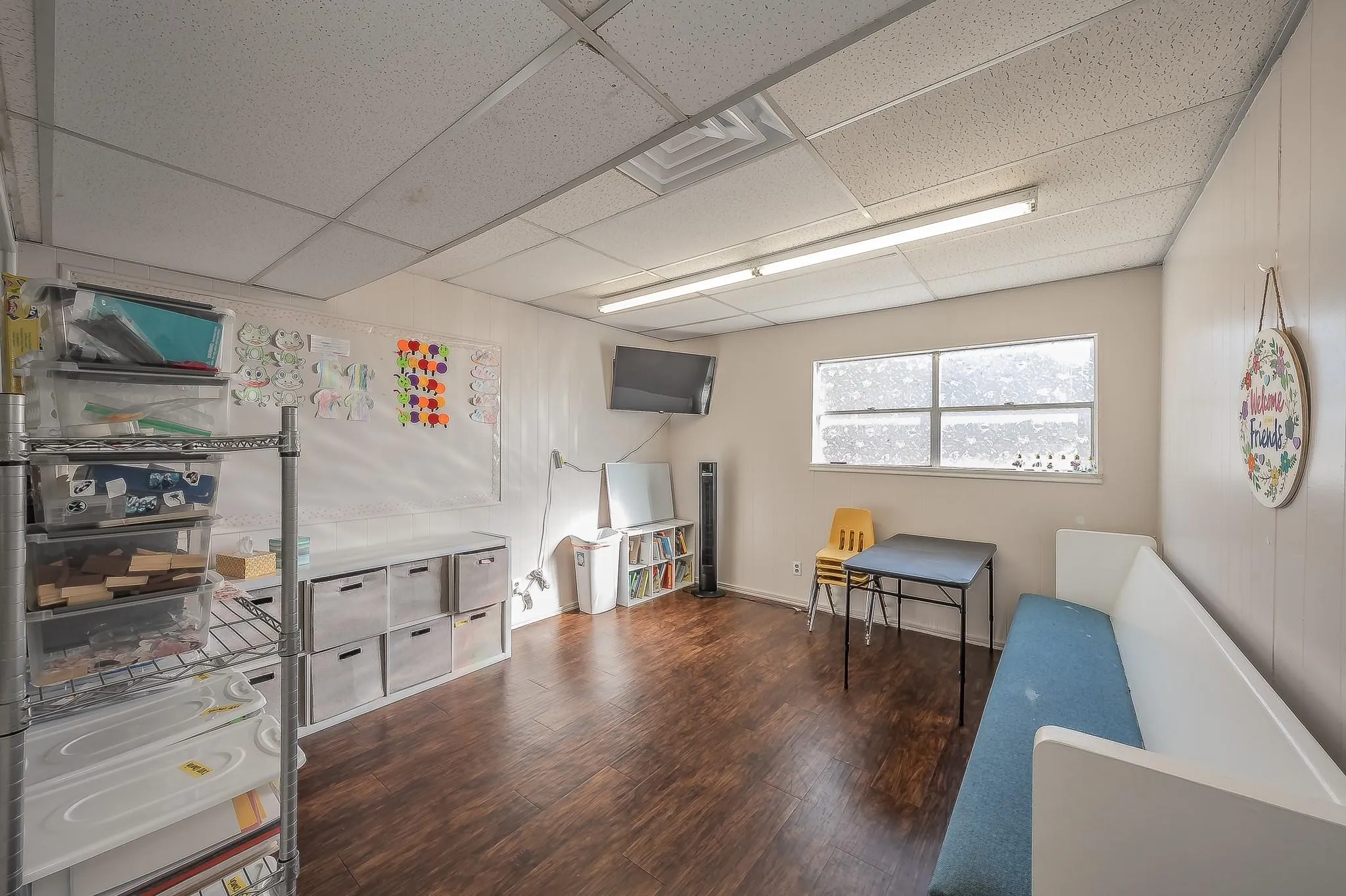 Business For Sale in Tarrant County , 3819 Mccart Avenue, Fort Worth, Texas 76110, 0, 0, Garage spaces, 0 Sqft, built in 1966, mls#21396254, Real Estate Agent in Fort Worth, Homes For Sale in Tarrant county, Homes For Sale in Fort Worth, Realtor in Fort Worth Texas, Real Estate Brokerage Independent Realty Texas, Luminita Cordes Realtor