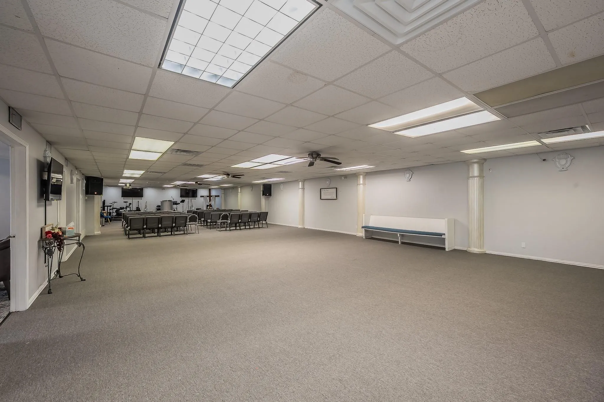 Business For Sale in Tarrant County , 3819 Mccart Avenue, Fort Worth, Texas 76110, 0, 0, Garage spaces, 0 Sqft, built in 1966, mls#21396254, Real Estate Agent in Fort Worth, Homes For Sale in Tarrant county, Homes For Sale in Fort Worth, Realtor in Fort Worth Texas, Real Estate Brokerage Independent Realty Texas, Luminita Cordes Realtor