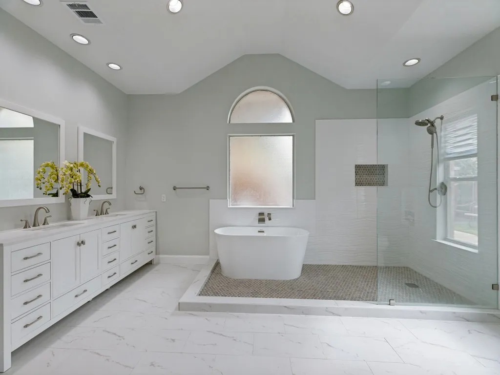 Luxurious Primary bathroom, completely renovated