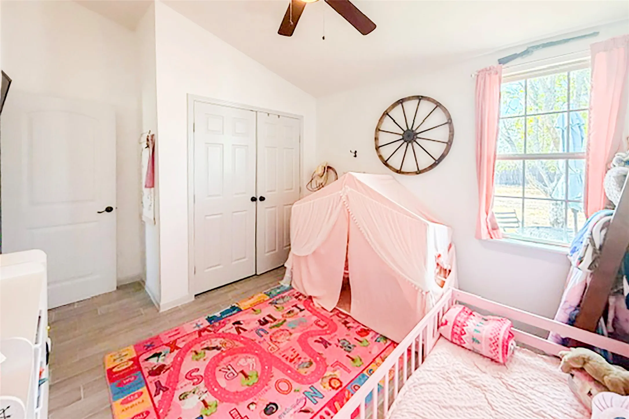 Single Family Residence For Sale in Erath County , 728 Water Oak Street, Dublin, Texas 76446, 4 Bedroom, 2 Bathroom, Garage spaces, 1,800 Sqft, built in 1994, mls#21396818, Real Estate Agent in Dublin, Homes For Sale in Erath county, Homes For Sale in Dublin, Realtor in Dublin Texas, Real Estate Brokerage Independent Realty Texas, Luminita Cordes Realtor