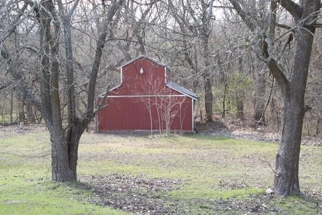 Single Family Residence For Rent in Grayson County , 109 Simmons Loop, Van Alstyne, Texas 75495, 3 Bedroom, 2 Bathroom, 2 Garage spaces, 1,896 Sqft, built in 1977, mls#21397044, Real Estate Agent in Van Alstyne, Homes For Rent in Grayson county, Homes For Rent in Van Alstyne, Realtor in Van Alstyne Texas, Real Estate Brokerage Independent Realty Texas, Luminita Cordes Realtor