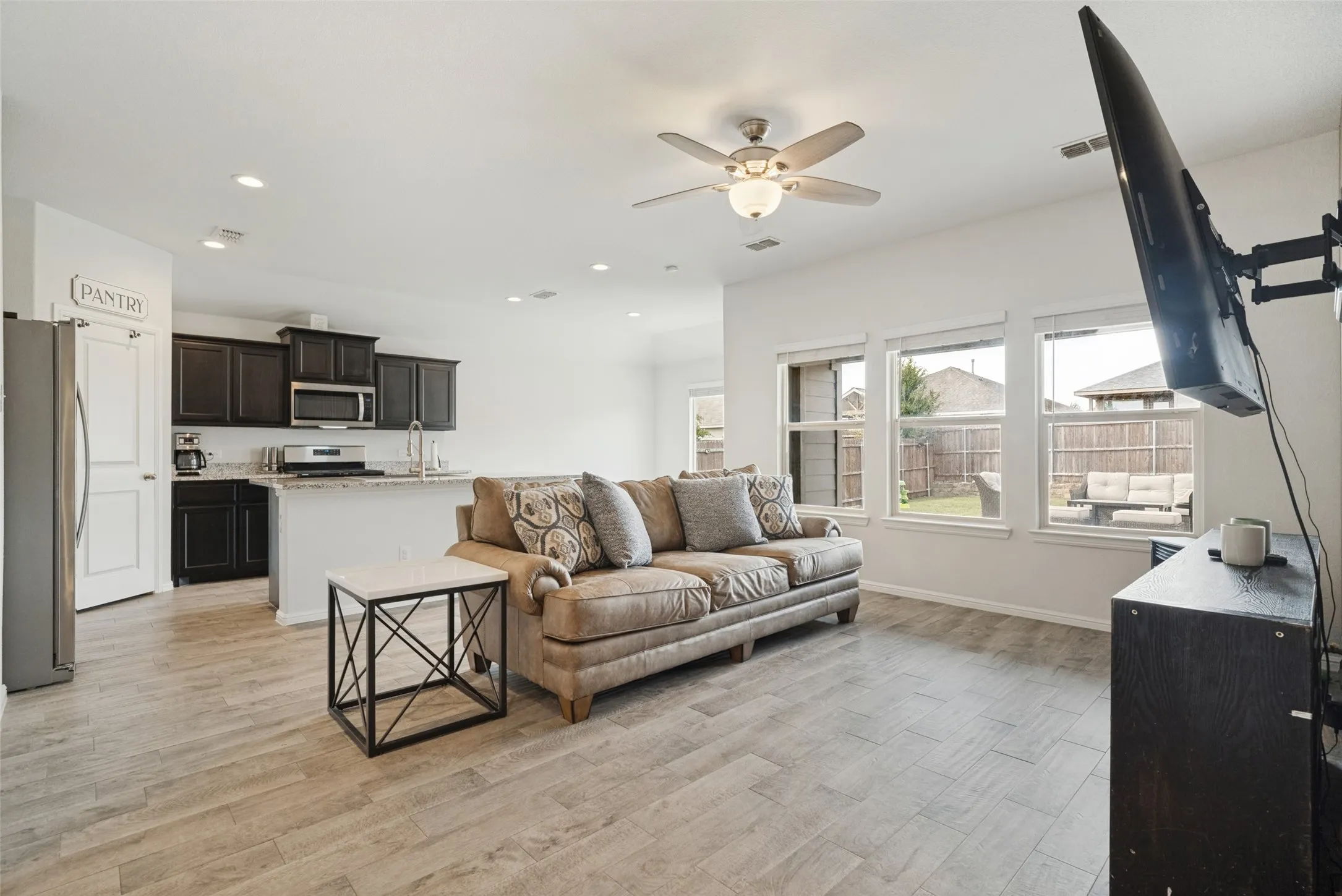 Single Family Residence For Sale in Tarrant County , 2208 Denmark Lane, Fort Worth, Texas 76108, 3 Bedroom, 2 Bathroom, 2 Garage spaces, 1,429 Sqft, built in 2020, mls#21387358, Real Estate Agent in Fort Worth, Homes For Sale in Tarrant county, Homes For Sale in Fort Worth, Realtor in Fort Worth Texas, Real Estate Brokerage Independent Realty Texas, Luminita Cordes Realtor