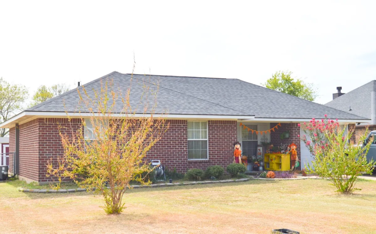 View of the covered front porch
