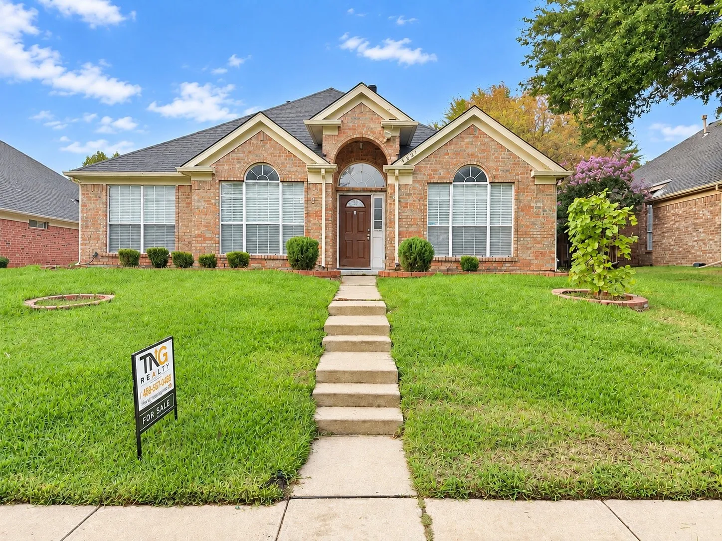 Single Family Residence For Sale in Collin County , 4221 Creekstone Drive, Plano, Texas 75093, 4 Bedroom, 2 Bathroom, 2 Garage spaces, 1,787 Sqft, built in 1993, mls#21394364, Real Estate Agent in Plano, Homes For Sale in Collin county, Homes For Sale in Plano, Realtor in Plano Texas, Real Estate Brokerage Independent Realty Texas, Luminita Cordes Realtor