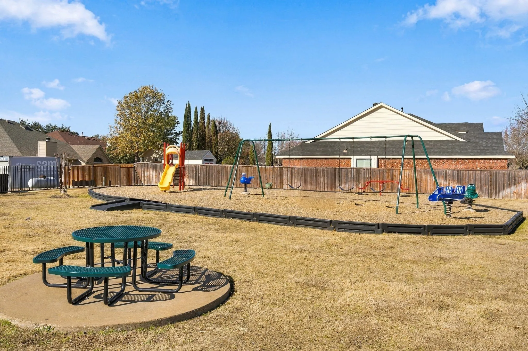 Single Family Residence For Sale in Denton County , 2412 Clubhouse Drive, Denton, Texas 76210, 3 Bedroom, 2 Bathroom, 2 Garage spaces, 1,676 Sqft, built in 2005, mls#21396956, Real Estate Agent in Denton, Homes For Sale in Denton county, Homes For Sale in Denton, Realtor in Denton Texas, Real Estate Brokerage Independent Realty Texas, Luminita Cordes Realtor