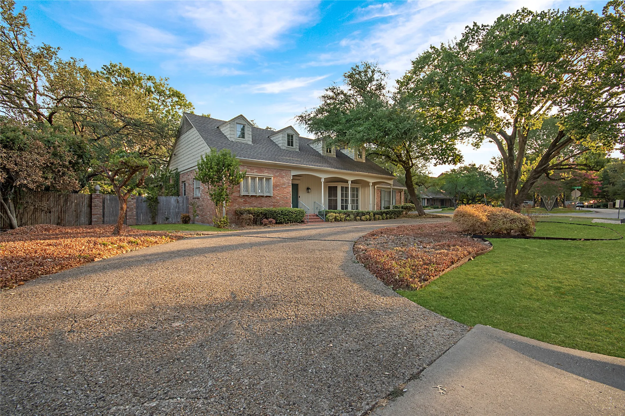 Improved Land For Sale in Dallas County , 5859 Colhurst Street, Dallas, Texas 75230, 0, 0, Garage spaces, 0 Sqft, built in 1956, mls#21397033, Real Estate Agent in Dallas, Homes For Sale in Dallas county, Homes For Sale in Dallas, Realtor in Dallas Texas, Real Estate Brokerage Independent Realty Texas, Luminita Cordes Realtor