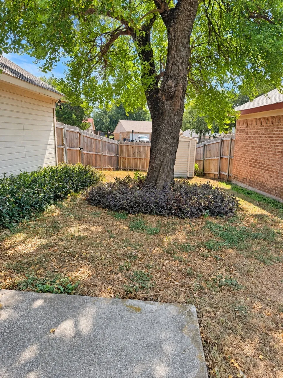 Single Family Residence For Sale in Dallas County , 1026 Sanders Drive, Duncanville, Texas 75137, 2 Bedroom, 2 Bathroom, 2 Garage spaces, 1,071 Sqft, built in 1989, mls#21397060, Real Estate Agent in Duncanville, Homes For Sale in Dallas county, Homes For Sale in Duncanville, Realtor in Duncanville Texas, Real Estate Brokerage Independent Realty Texas, Luminita Cordes Realtor