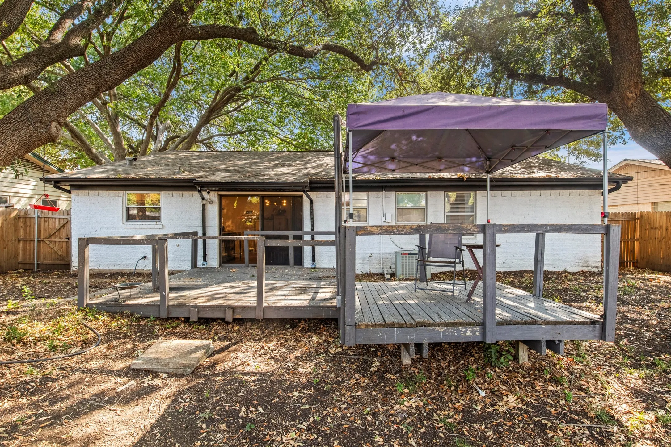 Single Family Residence For Sale in Dallas County , 307 Dogwood Drive, Richardson, Texas 75080, 3 Bedroom, 2 Bathroom, 2 Garage spaces, 1,342 Sqft, built in 1960, mls#21395947, Real Estate Agent in Richardson, Homes For Sale in Dallas county, Homes For Sale in Richardson, Realtor in Richardson Texas, Real Estate Brokerage Independent Realty Texas, Luminita Cordes Realtor