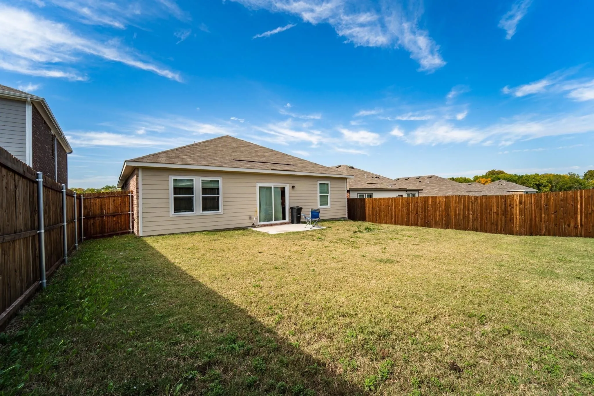 Single Family Residence For Rent in Collin County , 746 Wilshire Drive, Lavon, Texas 75166, 4 Bedroom, 2 Bathroom, 2 Garage spaces, 1,984 Sqft, built in 2020, mls#21397071, Real Estate Agent in Lavon, Homes For Rent in Collin county, Homes For Rent in Lavon, Realtor in Lavon Texas, Real Estate Brokerage Independent Realty Texas, Luminita Cordes Realtor