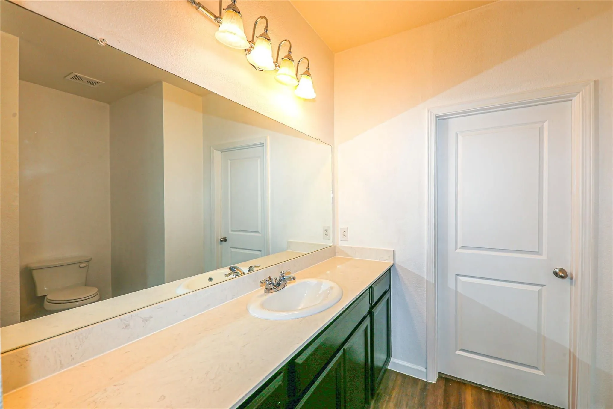 Single Family Residence For Rent in Collin County , 746 Wilshire Drive, Lavon, Texas 75166, 4 Bedroom, 2 Bathroom, 2 Garage spaces, 1,984 Sqft, built in 2020, mls#21397071, Real Estate Agent in Lavon, Homes For Rent in Collin county, Homes For Rent in Lavon, Realtor in Lavon Texas, Real Estate Brokerage Independent Realty Texas, Luminita Cordes Realtor