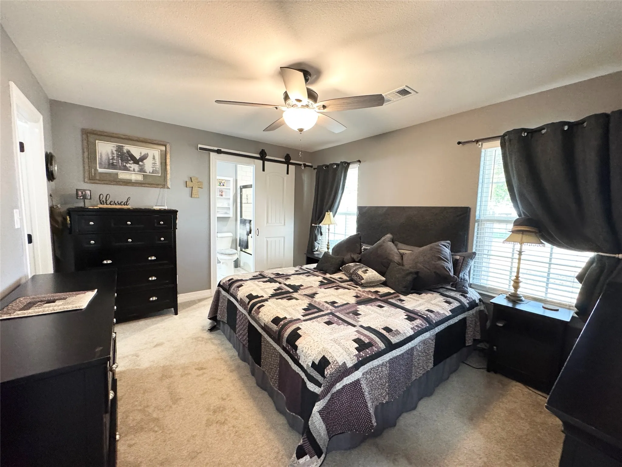 Single Family Residence For Rent in Grayson County , 617 N Jordan Street, Whitesboro, Texas 76273, 3 Bedroom, 2 Bathroom, Garage spaces, 1,287 Sqft, built in 2021, mls#21397062, Real Estate Agent in Whitesboro, Homes For Rent in Grayson county, Homes For Rent in Whitesboro, Realtor in Whitesboro Texas, Real Estate Brokerage Independent Realty Texas, Luminita Cordes Realtor