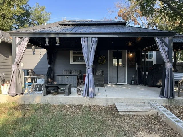 Single Family Residence For Rent in Grayson County , 617 N Jordan Street, Whitesboro, Texas 76273, 3 Bedroom, 2 Bathroom, Garage spaces, 1,287 Sqft, built in 2021, mls#21397062, Real Estate Agent in Whitesboro, Homes For Rent in Grayson county, Homes For Rent in Whitesboro, Realtor in Whitesboro Texas, Real Estate Brokerage Independent Realty Texas, Luminita Cordes Realtor