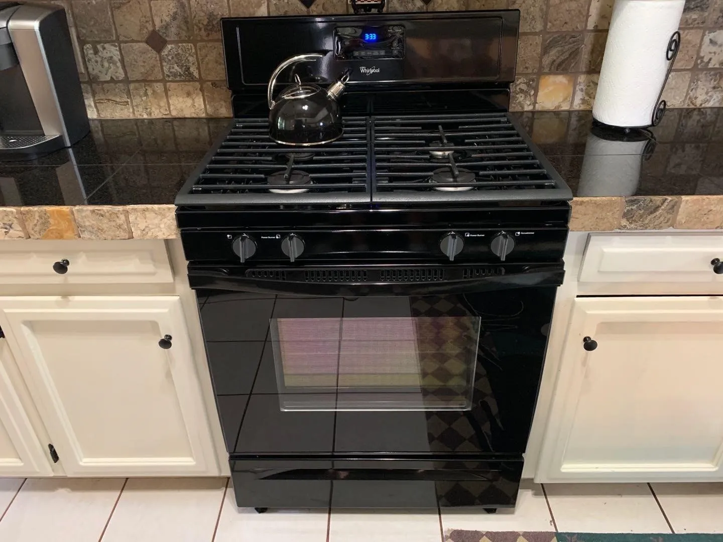 Townhouse For Rent in Tarrant County , 5308 Colony Hill Road, Fort Worth, Texas 76112, 2 Bedroom, 2 Bathroom, 2 Garage spaces, 1,350 Sqft, built in 1974, mls#21397076, Real Estate Agent in Fort Worth, Homes For Rent in Tarrant county, Homes For Rent in Fort Worth, Realtor in Fort Worth Texas, Real Estate Brokerage Independent Realty Texas, Luminita Cordes Realtor