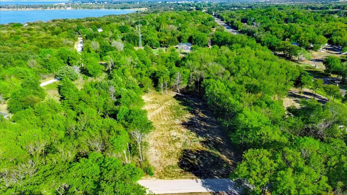 Unimproved Land For Sale in Navarro County , LOT 3 SE CR 3048E, Corsicana, Texas 75109, 0, 0, Garage spaces, 0 Sqft, built in 0, mls#21397078, Real Estate Agent in Corsicana, Homes For Sale in Navarro county, Homes For Sale in Corsicana, Realtor in Corsicana Texas, Real Estate Brokerage Independent Realty Texas, Luminita Cordes Realtor