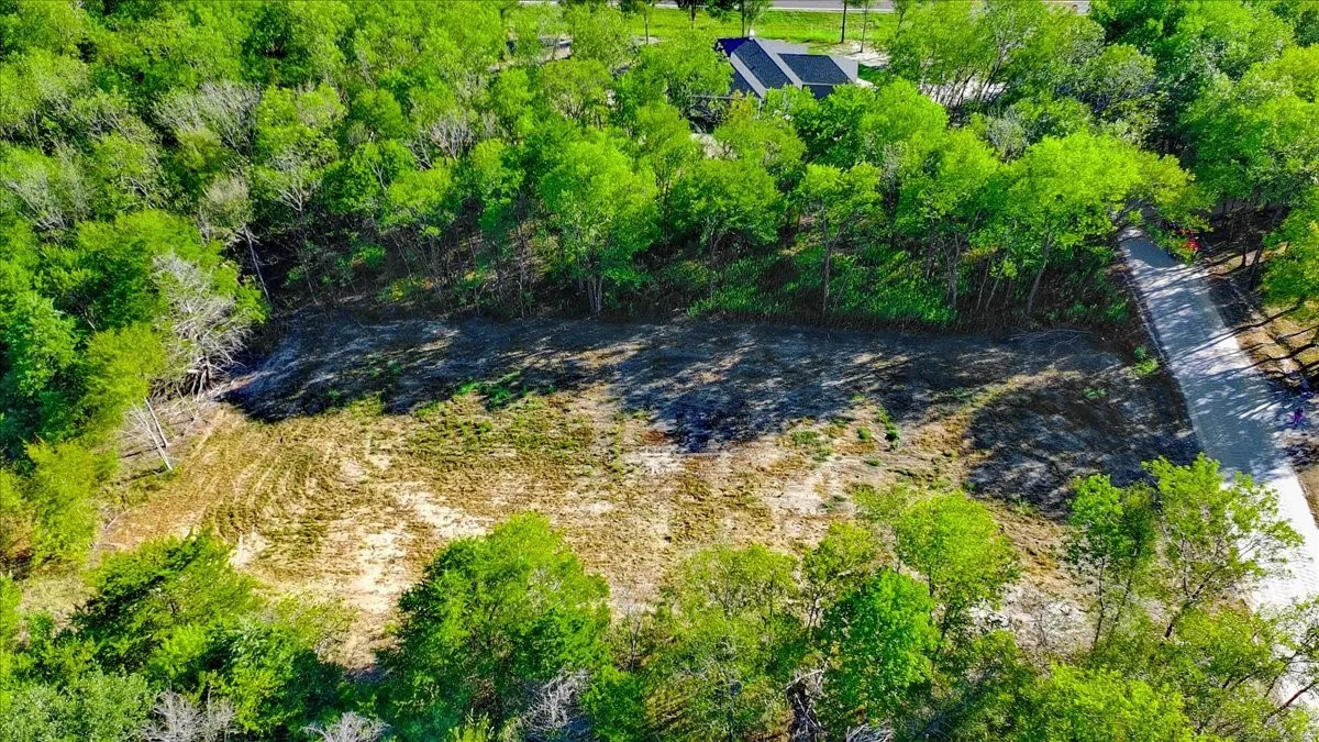 Unimproved Land For Sale in Navarro County , LOT 3 SE CR 3048E, Corsicana, Texas 75109, 0, 0, Garage spaces, 0 Sqft, built in 0, mls#21397078, Real Estate Agent in Corsicana, Homes For Sale in Navarro county, Homes For Sale in Corsicana, Realtor in Corsicana Texas, Real Estate Brokerage Independent Realty Texas, Luminita Cordes Realtor