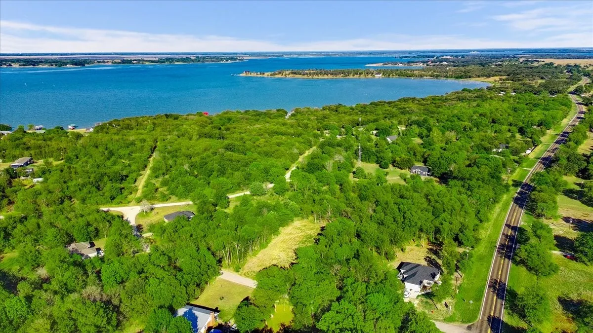 Unimproved Land For Sale in Navarro County , LOT 3 SE CR 3048E, Corsicana, Texas 75109, 0, 0, Garage spaces, 0 Sqft, built in 0, mls#21397078, Real Estate Agent in Corsicana, Homes For Sale in Navarro county, Homes For Sale in Corsicana, Realtor in Corsicana Texas, Real Estate Brokerage Independent Realty Texas, Luminita Cordes Realtor