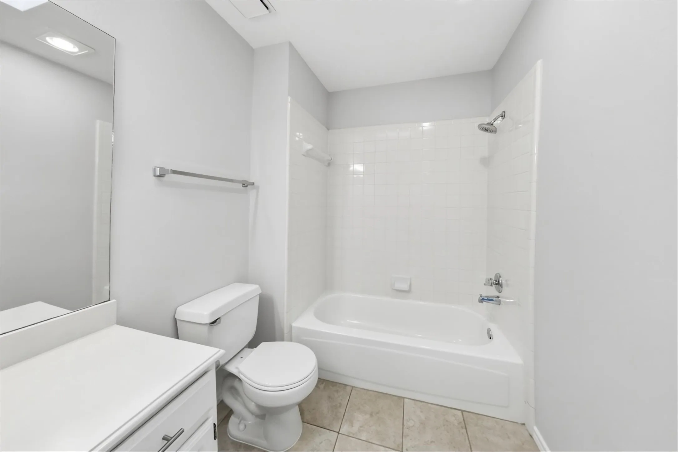 Single Family Residence For Sale in Dallas County , 9016 Cumberland Drive, Irving, Texas 75063, 3 Bedroom, 3 Bathroom, 2 Garage spaces, 2,036 Sqft, built in 1989, mls#21395963, Real Estate Agent in Irving, Homes For Sale in Dallas county, Homes For Sale in Irving, Realtor in Irving Texas, Real Estate Brokerage Independent Realty Texas, Luminita Cordes Realtor