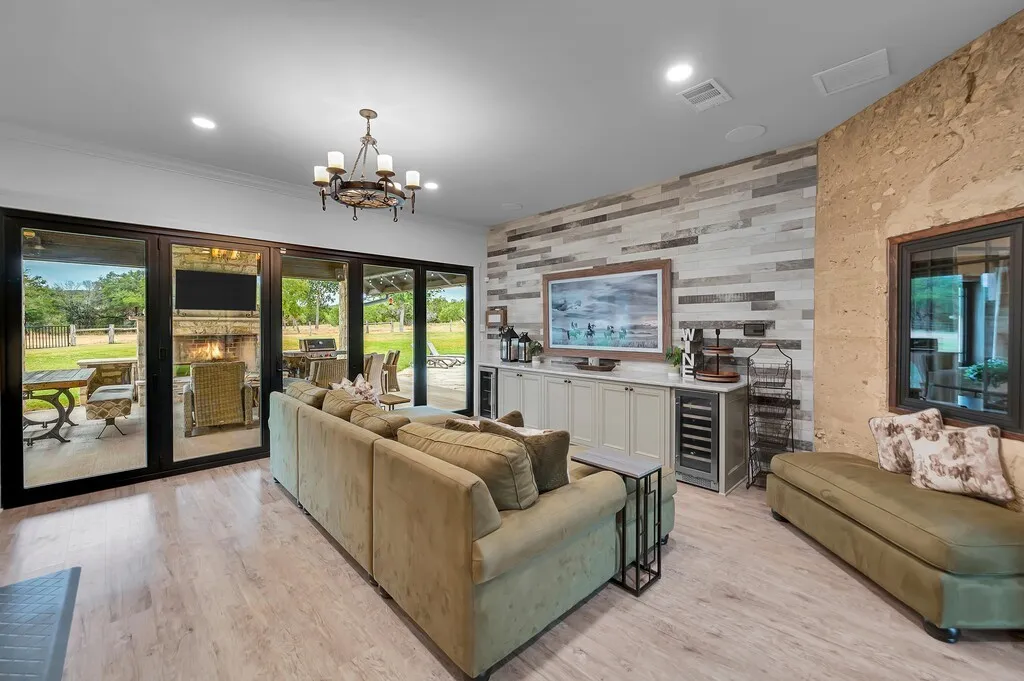 Farm For Sale in Bosque County , 3311 County Road 1035, Meridian, Texas 76665, 4 Bedroom, 4 Bathroom, Garage spaces, 2,233 Sqft, built in 2022, mls#21397084, Real Estate Agent in Meridian, Homes For Sale in Bosque county, Homes For Sale in Meridian, Realtor in Meridian Texas, Real Estate Brokerage Independent Realty Texas, Luminita Cordes Realtor