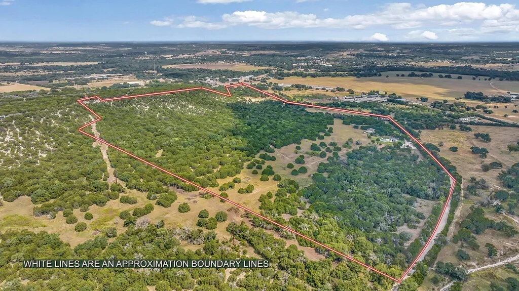 Farm For Sale in Bosque County , 3311 County Road 1035, Meridian, Texas 76665, 4 Bedroom, 4 Bathroom, Garage spaces, 2,233 Sqft, built in 2022, mls#21397084, Real Estate Agent in Meridian, Homes For Sale in Bosque county, Homes For Sale in Meridian, Realtor in Meridian Texas, Real Estate Brokerage Independent Realty Texas, Luminita Cordes Realtor