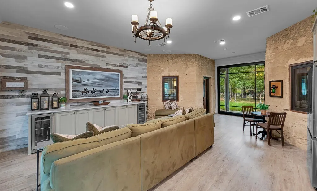 Farm For Sale in Bosque County , 3311 County Road 1035, Meridian, Texas 76665, 4 Bedroom, 4 Bathroom, Garage spaces, 2,233 Sqft, built in 2022, mls#21397084, Real Estate Agent in Meridian, Homes For Sale in Bosque county, Homes For Sale in Meridian, Realtor in Meridian Texas, Real Estate Brokerage Independent Realty Texas, Luminita Cordes Realtor