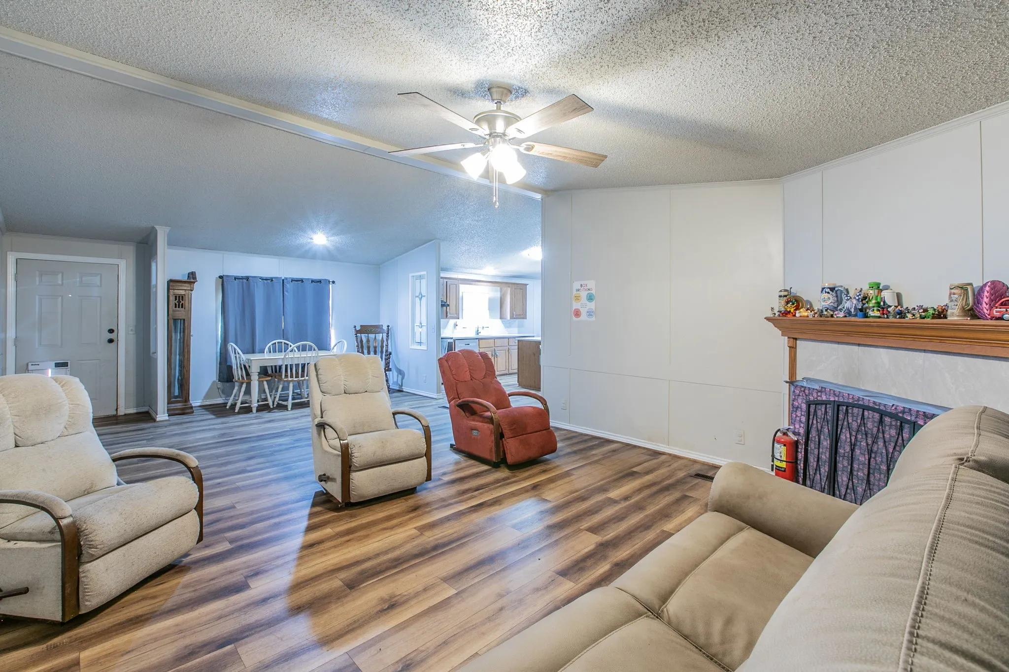 Mobile Home For Sale in Coryell County , 1630 Old Osage Road, Gatesville, Texas 76528, 3 Bedroom, 2 Bathroom, Garage spaces, 1,680 Sqft, built in 1995, mls#21395535, Real Estate Agent in Gatesville, Homes For Sale in Coryell county, Homes For Sale in Gatesville, Realtor in Gatesville Texas, Real Estate Brokerage Independent Realty Texas, Luminita Cordes Realtor