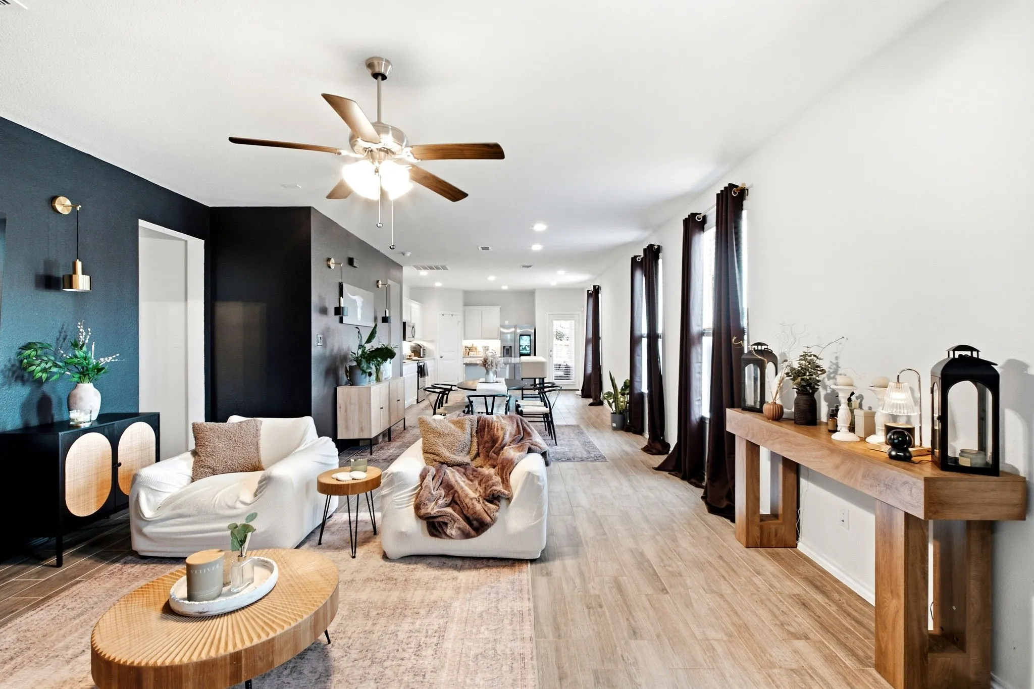 Single Family Residence For Sale in Denton County , 900 Crockett Street, Aubrey, Texas 76227, 5 Bedroom, 3 Bathroom, 2 Garage spaces, 2,552 Sqft, built in 2023, mls#21397053, Real Estate Agent in Aubrey, Homes For Sale in Denton county, Homes For Sale in Aubrey, Realtor in Aubrey Texas, Real Estate Brokerage Independent Realty Texas, Luminita Cordes Realtor
