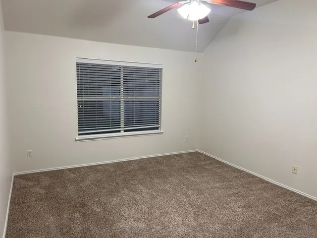Single Family Residence For Rent in Ellis County , 201 Old Settlers Trail, Waxahachie, Texas 75167, 3 Bedroom, 2 Bathroom, 2 Garage spaces, 1,495 Sqft, built in 2005, mls#21397089, Real Estate Agent in Waxahachie, Homes For Rent in Ellis county, Homes For Rent in Waxahachie, Realtor in Waxahachie Texas, Real Estate Brokerage Independent Realty Texas, Luminita Cordes Realtor