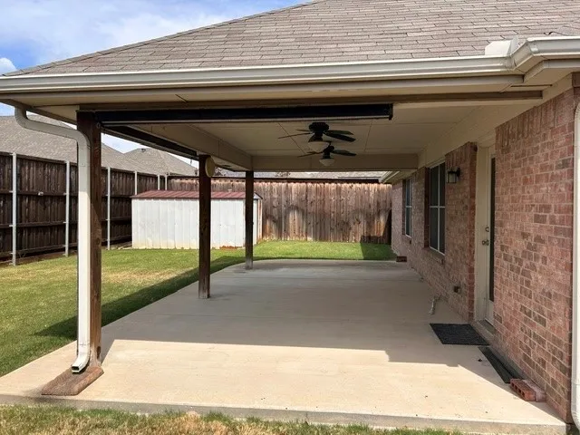 Single Family Residence For Rent in Ellis County , 201 Old Settlers Trail, Waxahachie, Texas 75167, 3 Bedroom, 2 Bathroom, 2 Garage spaces, 1,495 Sqft, built in 2005, mls#21397089, Real Estate Agent in Waxahachie, Homes For Rent in Ellis county, Homes For Rent in Waxahachie, Realtor in Waxahachie Texas, Real Estate Brokerage Independent Realty Texas, Luminita Cordes Realtor