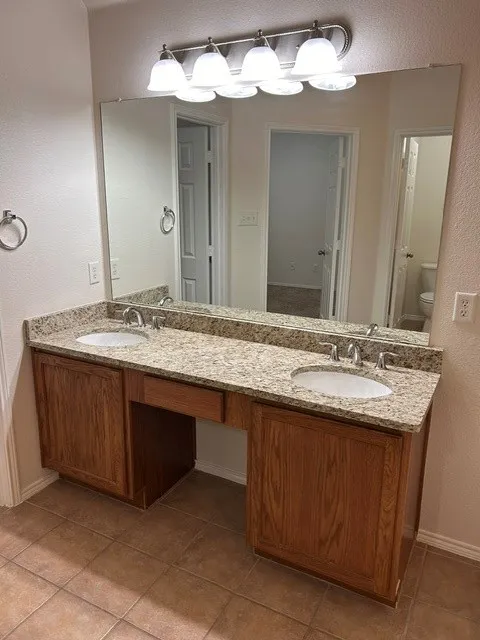Single Family Residence For Rent in Ellis County , 201 Old Settlers Trail, Waxahachie, Texas 75167, 3 Bedroom, 2 Bathroom, 2 Garage spaces, 1,495 Sqft, built in 2005, mls#21397089, Real Estate Agent in Waxahachie, Homes For Rent in Ellis county, Homes For Rent in Waxahachie, Realtor in Waxahachie Texas, Real Estate Brokerage Independent Realty Texas, Luminita Cordes Realtor