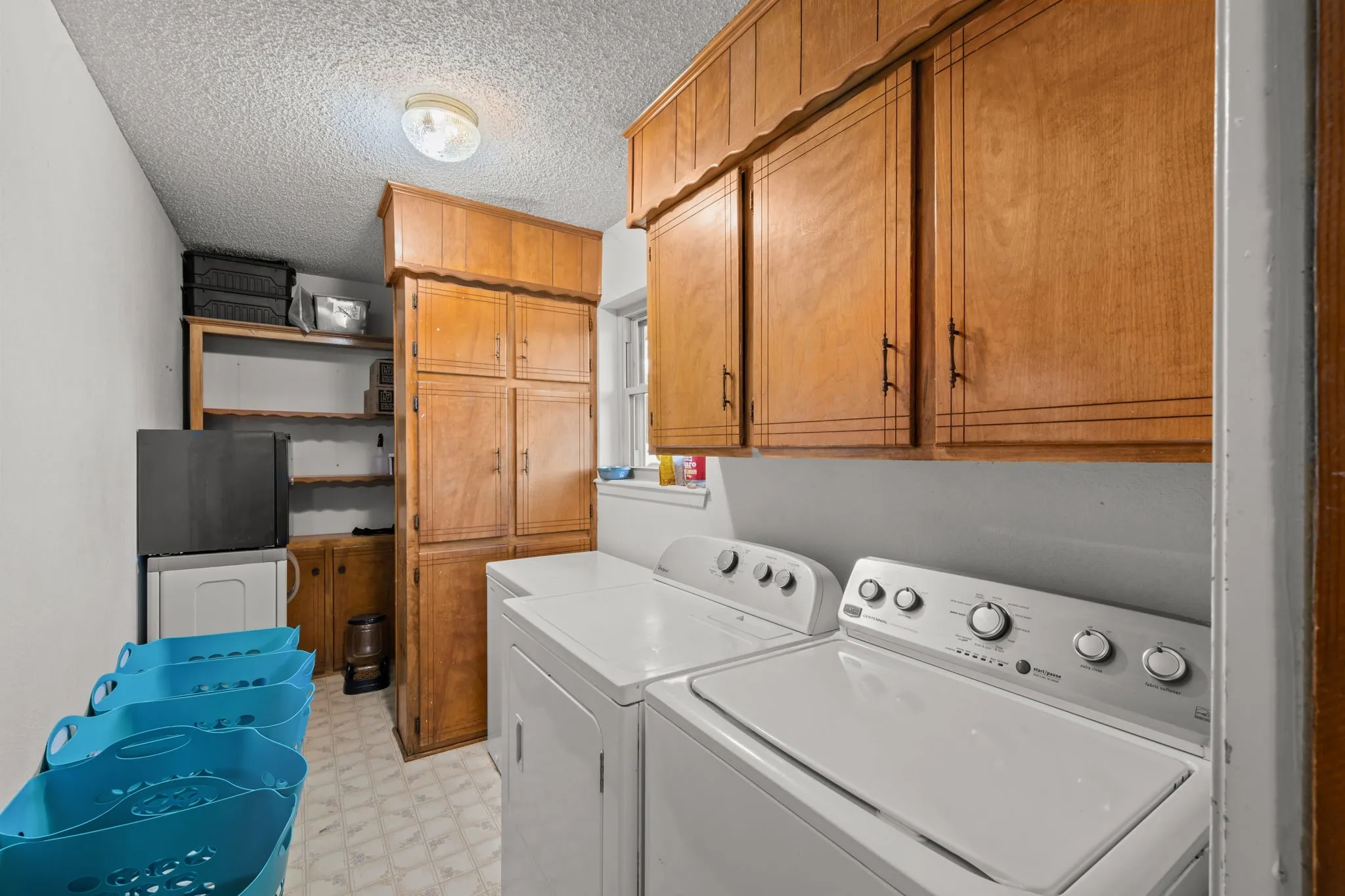 Single Family Residence For Sale in Erath County , 1270 County Road 437, Stephenville, Texas 76401, 4 Bedroom, 3 Bathroom, 2 Garage spaces, 3,280 Sqft, built in 1978, mls#21397059, Real Estate Agent in Stephenville, Homes For Sale in Erath county, Homes For Sale in Stephenville, Realtor in Stephenville Texas, Real Estate Brokerage Independent Realty Texas, Luminita Cordes Realtor