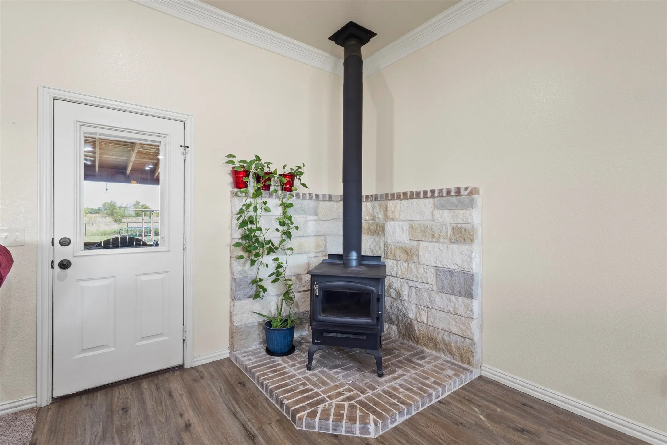 Single Family Residence For Sale in Collin County , 5715 Fm 547, Farmersville, Texas 75442, 3 Bedroom, 2 Bathroom, 2 Garage spaces, 1,994 Sqft, built in 2017, mls#21397107, Real Estate Agent in Farmersville, Homes For Sale in Collin county, Homes For Sale in Farmersville, Realtor in Farmersville Texas, Real Estate Brokerage Independent Realty Texas, Luminita Cordes Realtor
