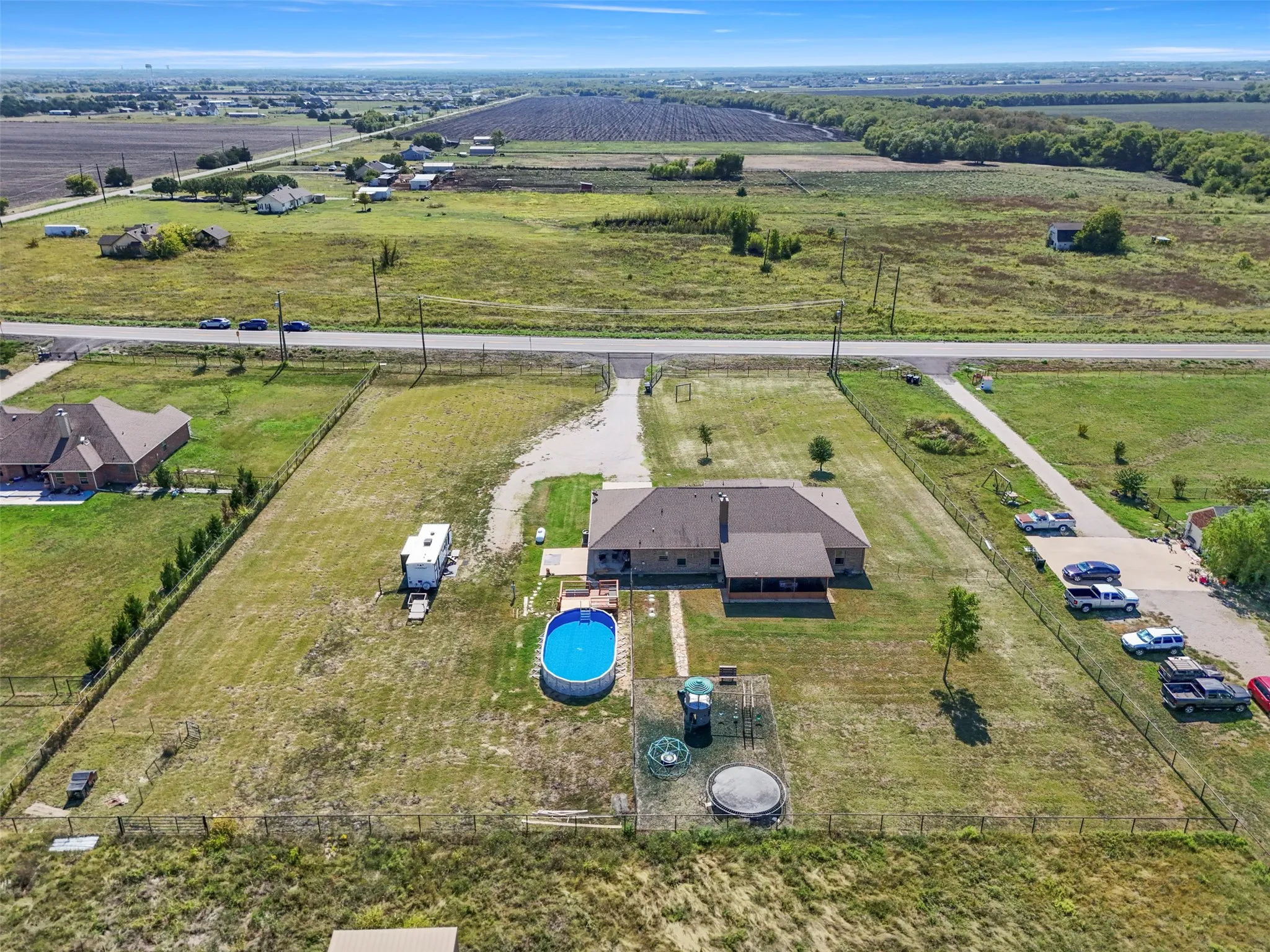 Single Family Residence For Sale in Collin County , 5715 Fm 547, Farmersville, Texas 75442, 3 Bedroom, 2 Bathroom, 2 Garage spaces, 1,994 Sqft, built in 2017, mls#21397107, Real Estate Agent in Farmersville, Homes For Sale in Collin county, Homes For Sale in Farmersville, Realtor in Farmersville Texas, Real Estate Brokerage Independent Realty Texas, Luminita Cordes Realtor