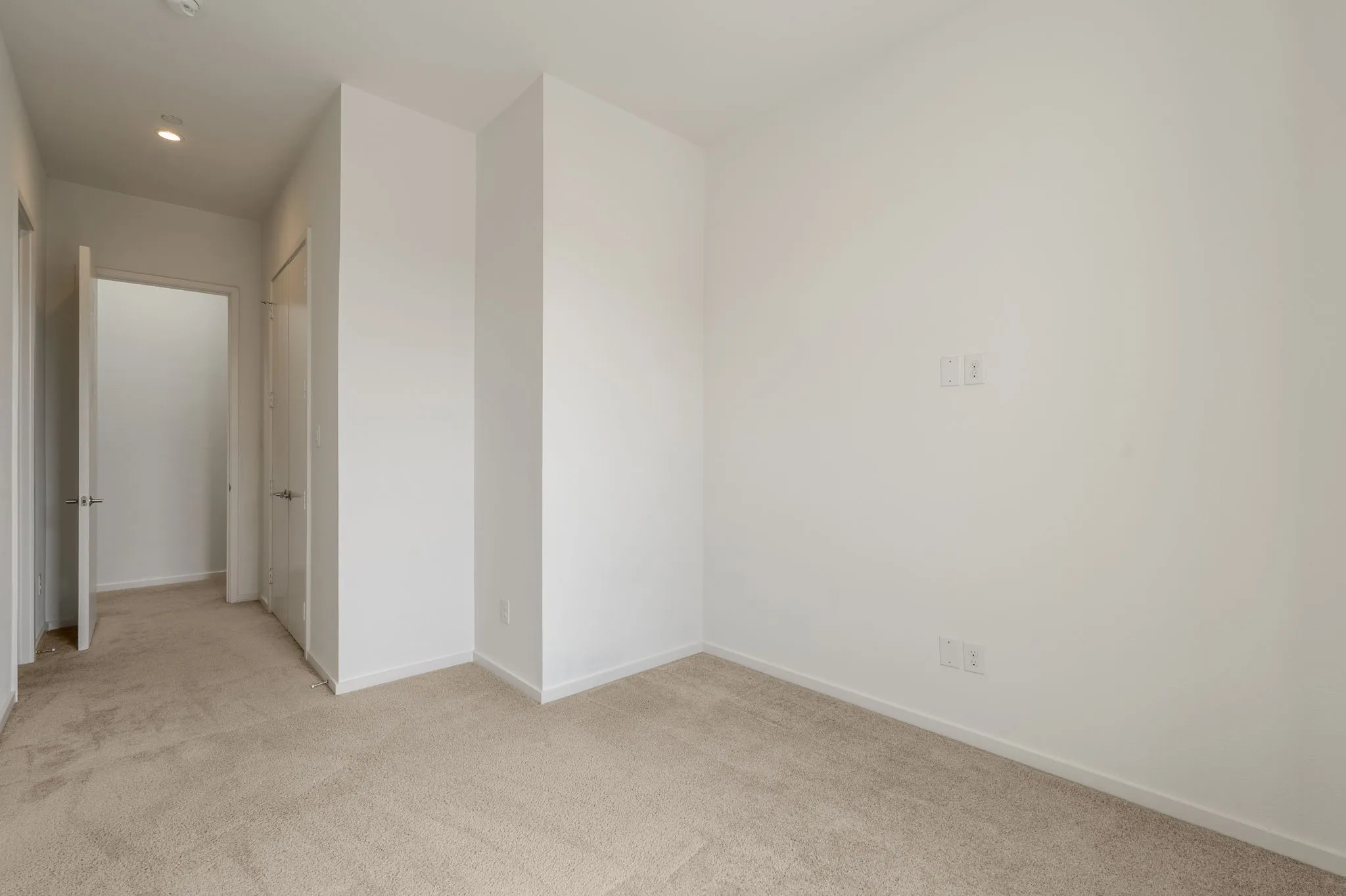 Condominium For Rent in Dallas County , 3812 San Jacinto Street 203, Dallas, Texas 75204, 2 Bedroom, 3 Bathroom, 2 Garage spaces, 1,479 Sqft, built in 2020, mls#21397105, Real Estate Agent in Dallas, Homes For Rent in Dallas county, Homes For Rent in Dallas, Realtor in Dallas Texas, Real Estate Brokerage Independent Realty Texas, Luminita Cordes Realtor