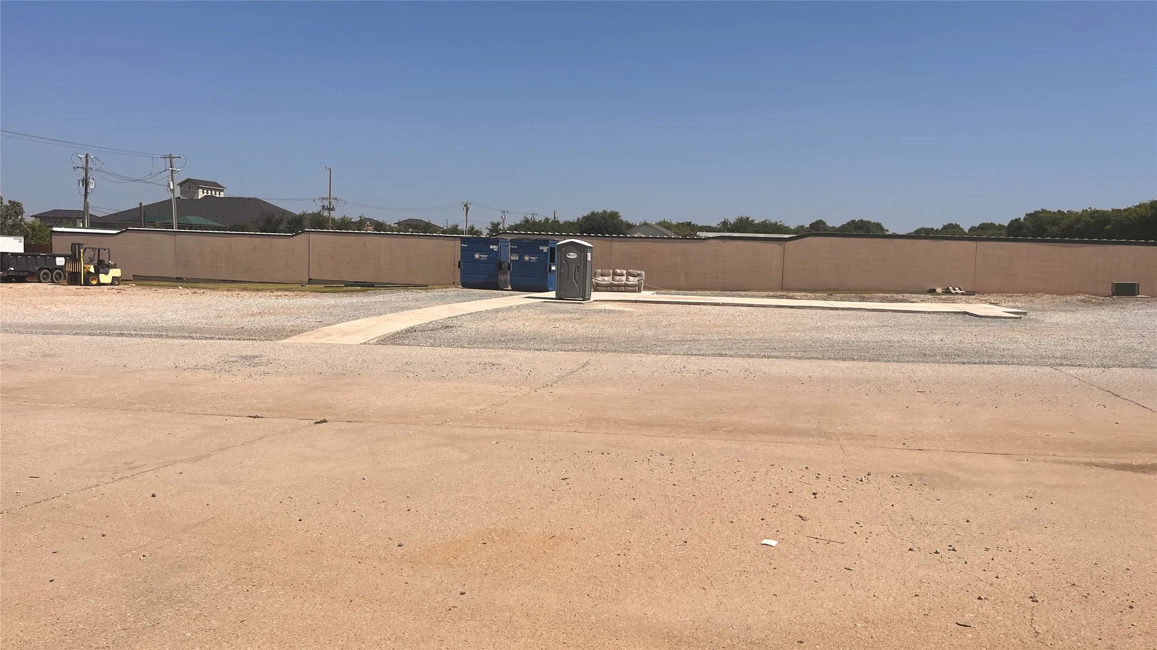 Industrial For Rent in Collin County , 474 N Hays Road F1, Prosper, Texas 75078, 0, 0, Garage spaces, 5,400 Sqft, built in 2004, mls#21389246, Real Estate Agent in Prosper, Homes For Rent in Collin county, Homes For Rent in Prosper, Realtor in Prosper Texas, Real Estate Brokerage Independent Realty Texas, Luminita Cordes Realtor