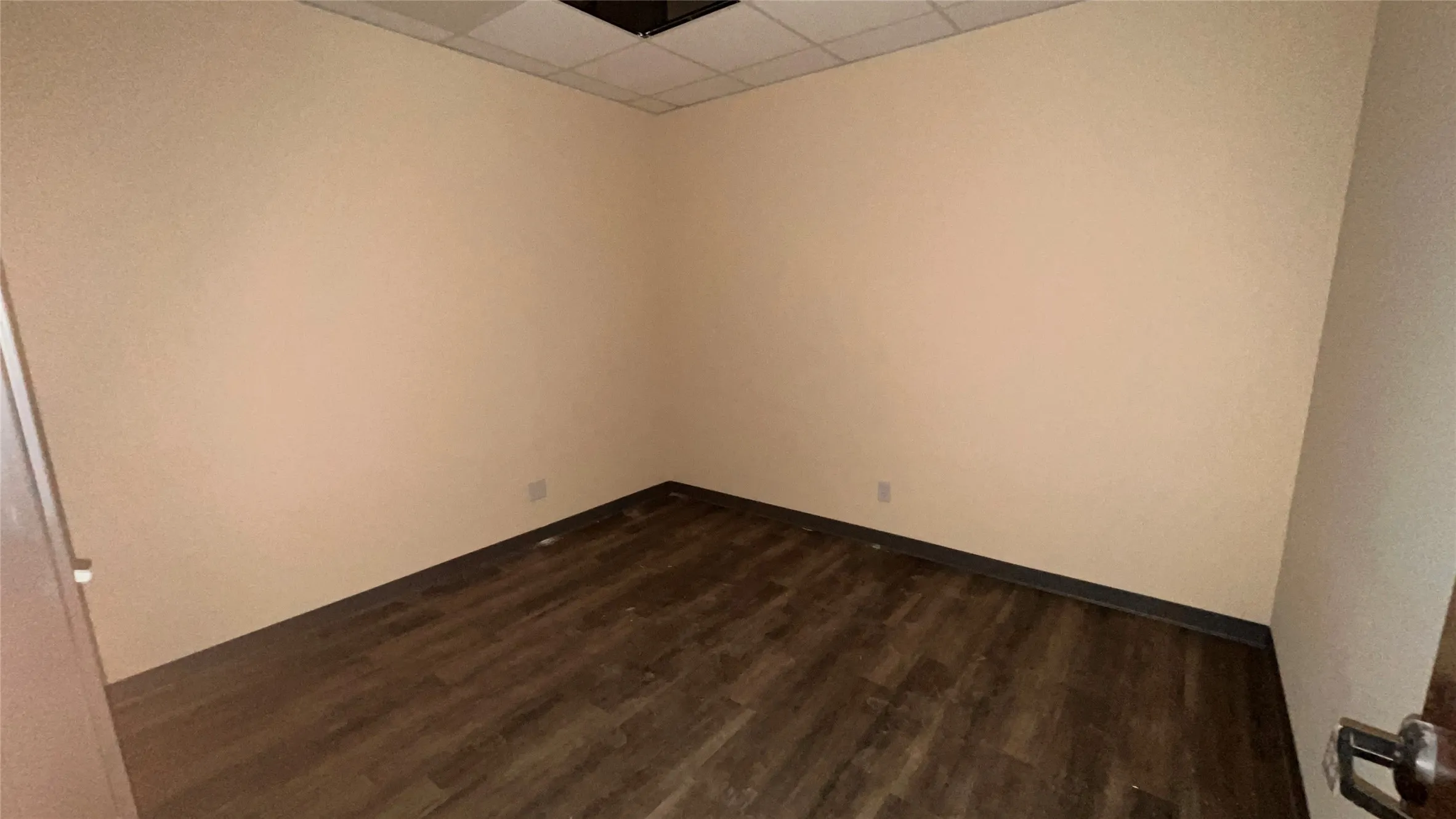 Industrial For Rent in Collin County , 474 N Hays Road F1, Prosper, Texas 75078, 0, 0, Garage spaces, 5,400 Sqft, built in 2004, mls#21389246, Real Estate Agent in Prosper, Homes For Rent in Collin county, Homes For Rent in Prosper, Realtor in Prosper Texas, Real Estate Brokerage Independent Realty Texas, Luminita Cordes Realtor