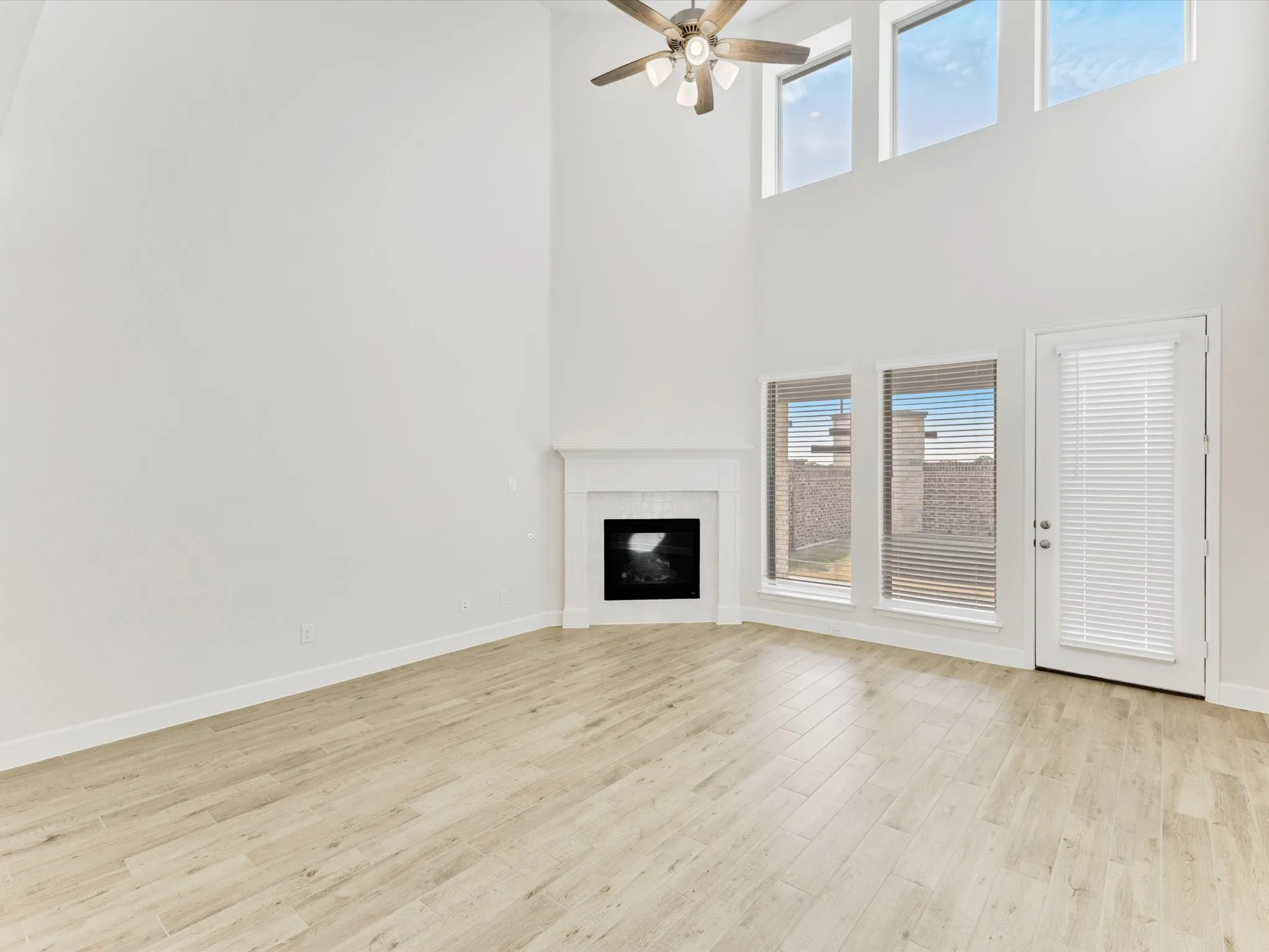 Single Family Residence For Sale in Rockwall County , 2303 Butler Avenue, Fate, Texas 75087, 4 Bedroom, 4 Bathroom, 1 Garage spaces, 2,629 Sqft, built in 2025, mls#21393622, Real Estate Agent in Fate, Homes For Sale in Rockwall county, Homes For Sale in Fate, Realtor in Fate Texas, Real Estate Brokerage Independent Realty Texas, Luminita Cordes Realtor