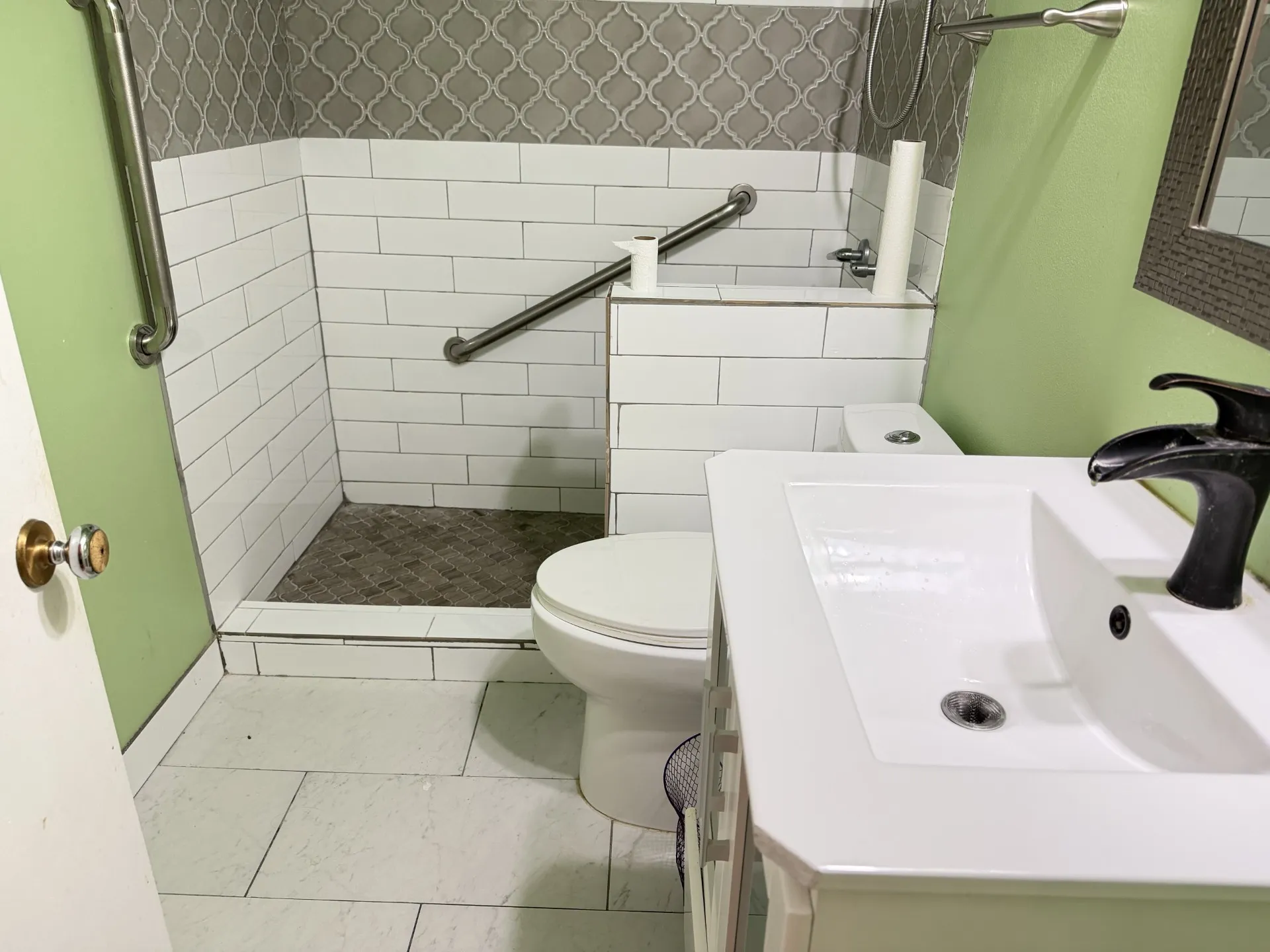 Single Family Residence For Sale in Denton County , 924 Monterey Drive, Denton, Texas 76209, 3 Bedroom, 2 Bathroom, Garage spaces, 1,123 Sqft, built in 1965, mls#21393517, Real Estate Agent in Denton, Homes For Sale in Denton county, Homes For Sale in Denton, Realtor in Denton Texas, Real Estate Brokerage Independent Realty Texas, Luminita Cordes Realtor