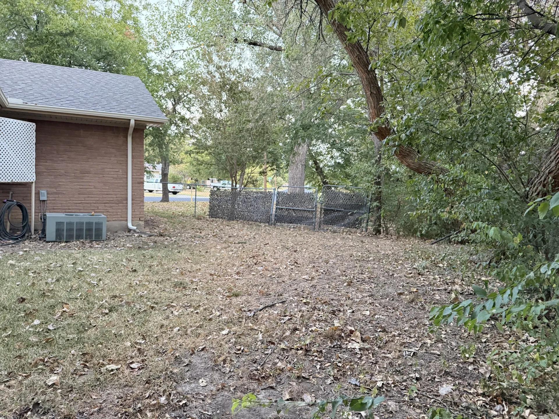 Single Family Residence For Sale in Denton County , 924 Monterey Drive, Denton, Texas 76209, 3 Bedroom, 2 Bathroom, Garage spaces, 1,123 Sqft, built in 1965, mls#21393517, Real Estate Agent in Denton, Homes For Sale in Denton county, Homes For Sale in Denton, Realtor in Denton Texas, Real Estate Brokerage Independent Realty Texas, Luminita Cordes Realtor