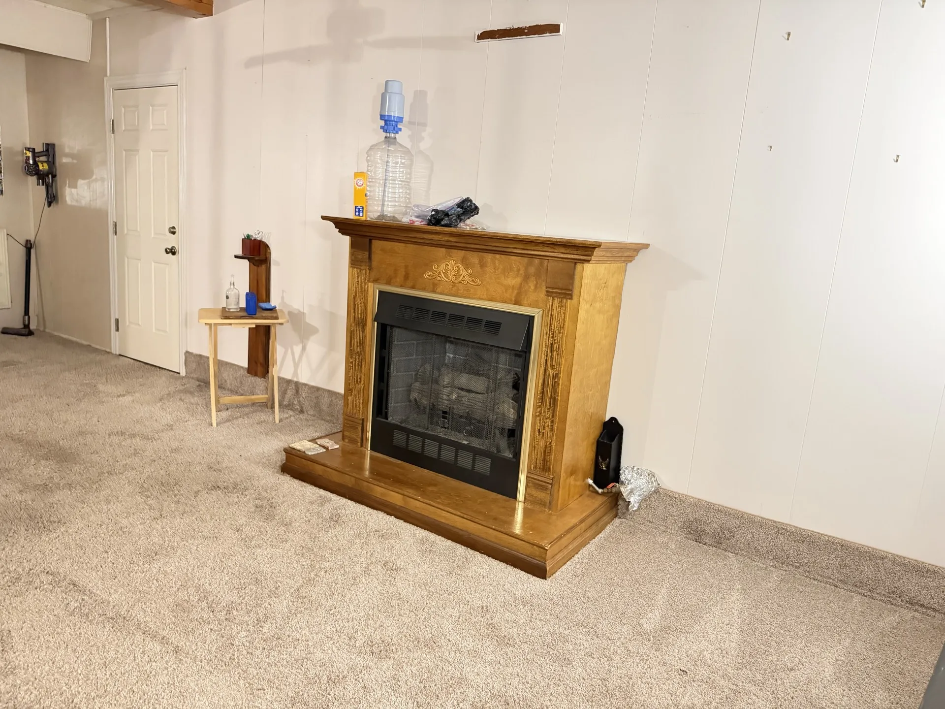 Single Family Residence For Sale in Denton County , 924 Monterey Drive, Denton, Texas 76209, 3 Bedroom, 2 Bathroom, Garage spaces, 1,123 Sqft, built in 1965, mls#21393517, Real Estate Agent in Denton, Homes For Sale in Denton county, Homes For Sale in Denton, Realtor in Denton Texas, Real Estate Brokerage Independent Realty Texas, Luminita Cordes Realtor