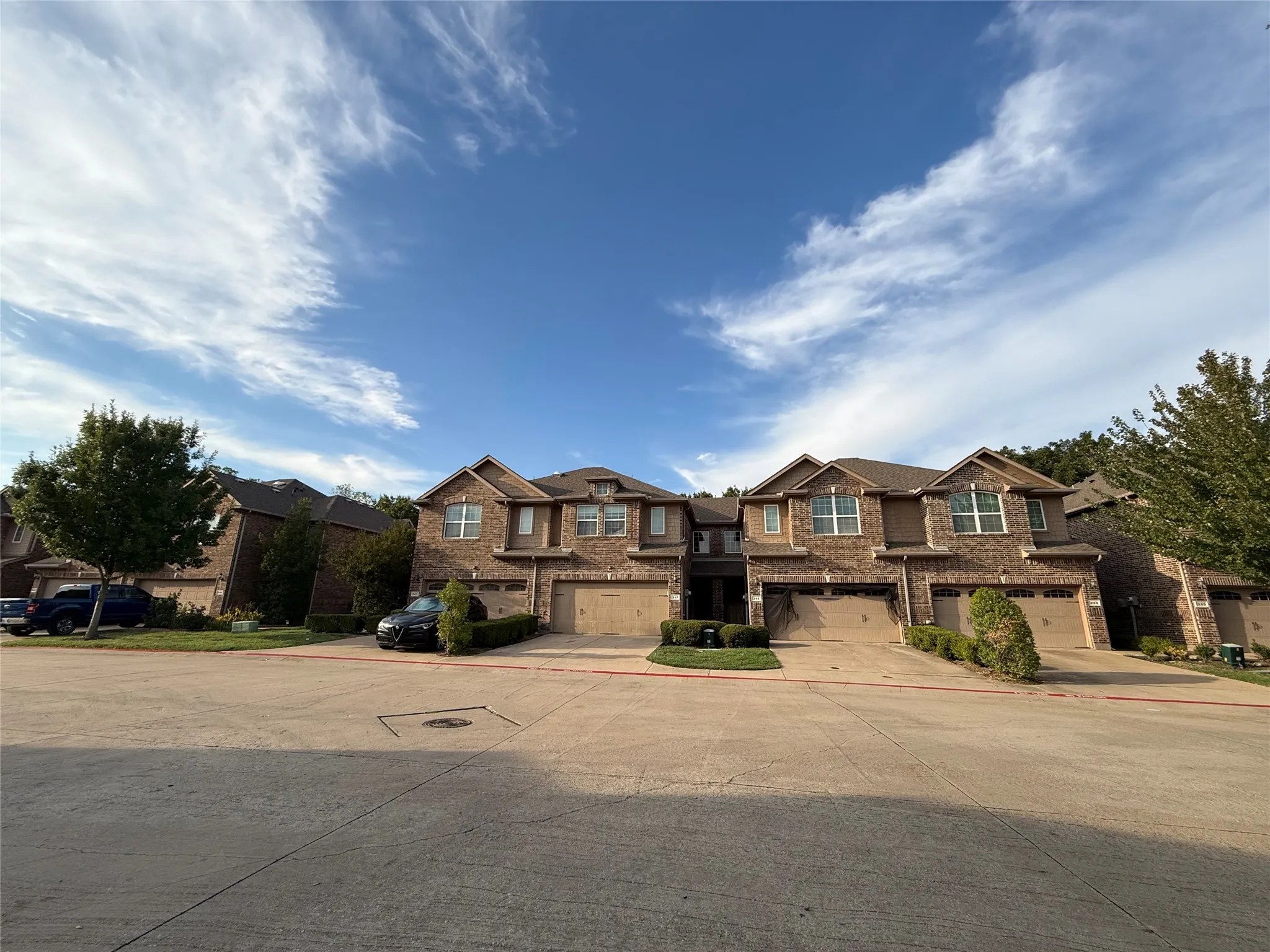 Townhouse For Rent in Denton County , 217 Barrington Lane, Lewisville, Texas 75067, 3 Bedroom, 3 Bathroom, 2 Garage spaces, 1,666 Sqft, built in 2014, mls#21397045, Real Estate Agent in Lewisville, Homes For Rent in Denton county, Homes For Rent in Lewisville, Realtor in Lewisville Texas, Real Estate Brokerage Independent Realty Texas, Luminita Cordes Realtor