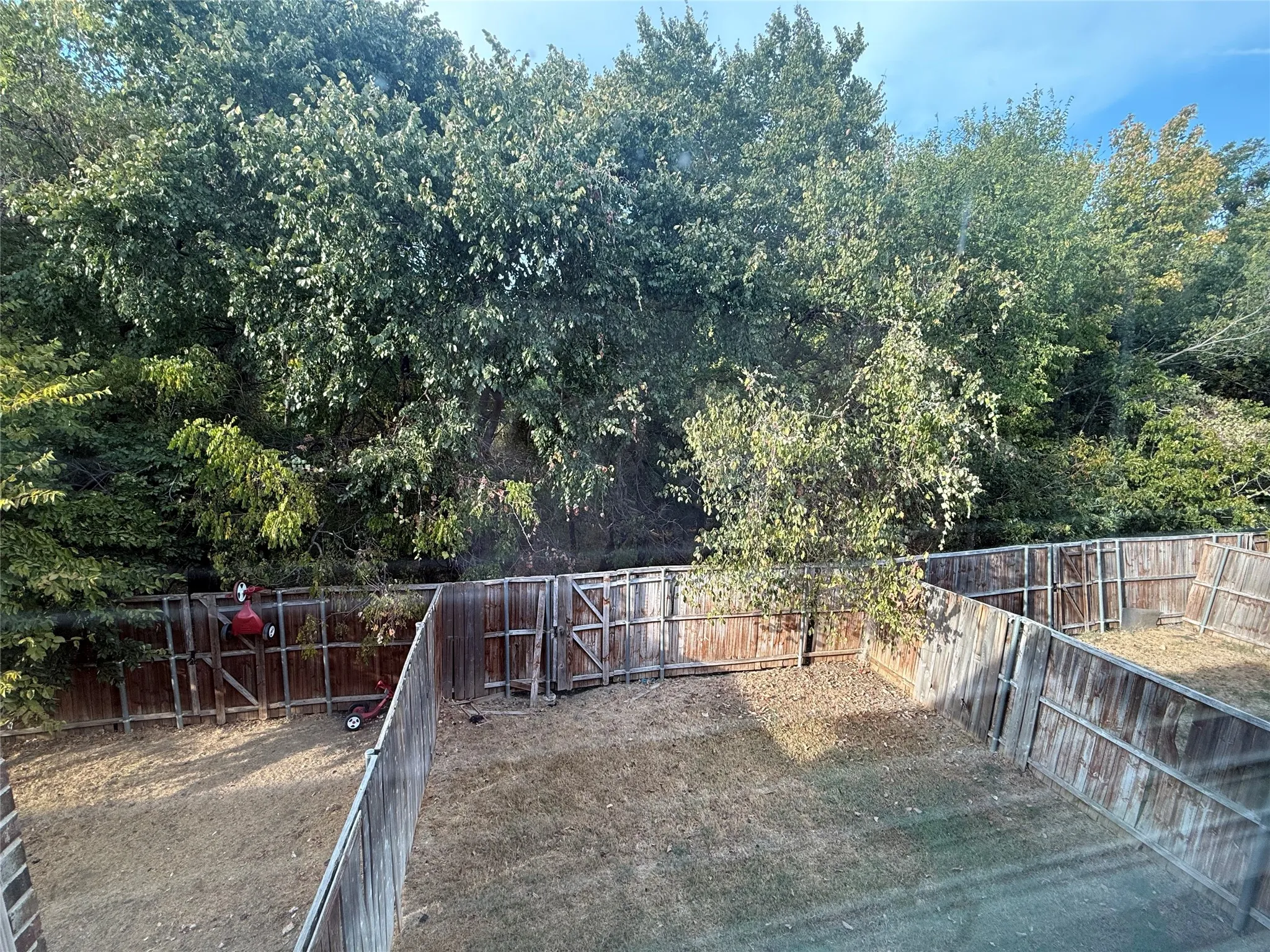 Townhouse For Rent in Denton County , 217 Barrington Lane, Lewisville, Texas 75067, 3 Bedroom, 3 Bathroom, 2 Garage spaces, 1,666 Sqft, built in 2014, mls#21397045, Real Estate Agent in Lewisville, Homes For Rent in Denton county, Homes For Rent in Lewisville, Realtor in Lewisville Texas, Real Estate Brokerage Independent Realty Texas, Luminita Cordes Realtor