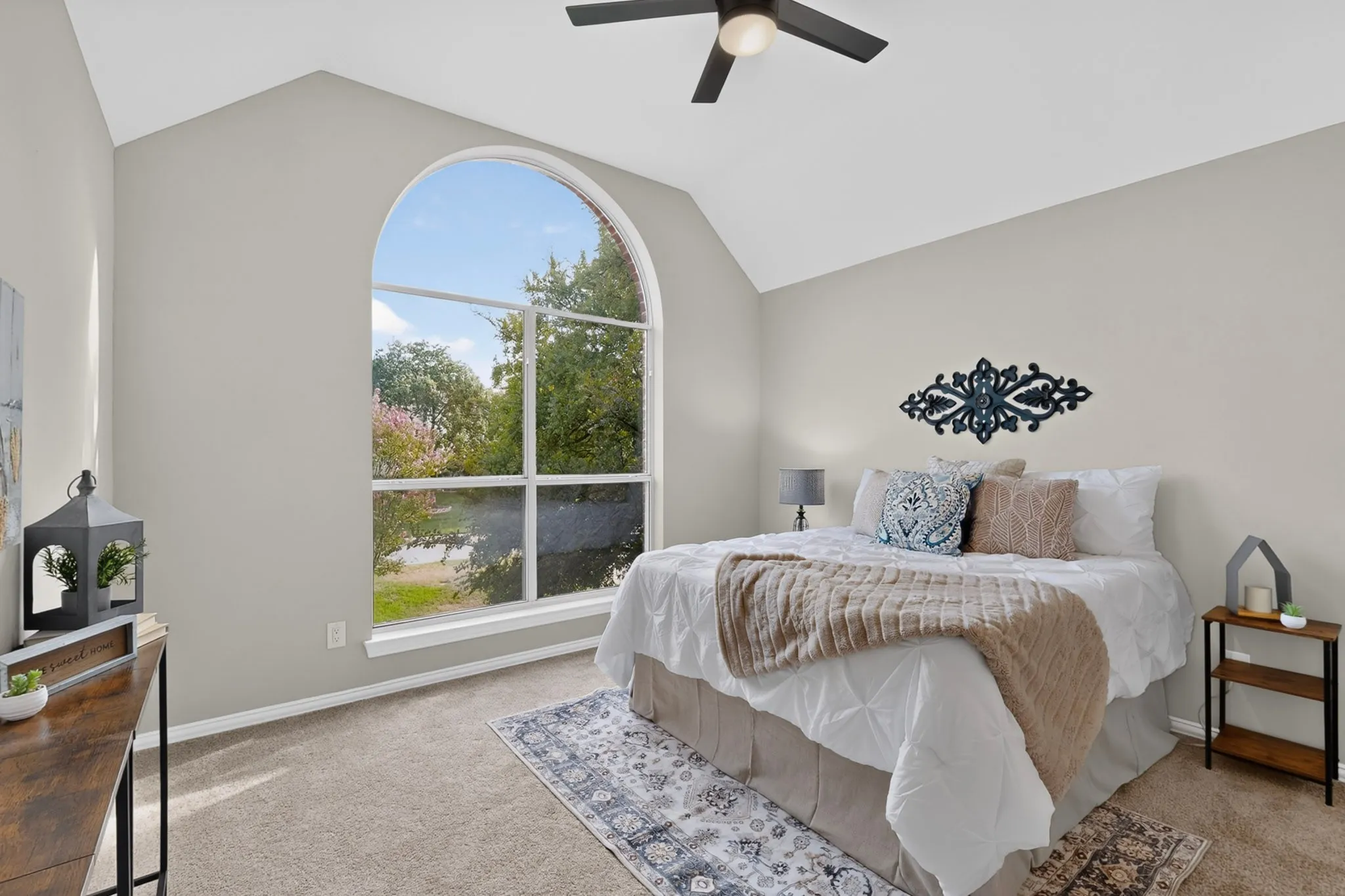 Single Family Residence For Sale in Denton County , 3309 Shadow Wood Circle, Highland Village, Texas 75077, 4 Bedroom, 3 Bathroom, 3 Garage spaces, 3,015 Sqft, built in 1996, mls#21379521, Real Estate Agent in Highland Village, Homes For Sale in Denton county, Homes For Sale in Highland Village, Realtor in Highland Village Texas, Real Estate Brokerage Independent Realty Texas, Luminita Cordes Realtor