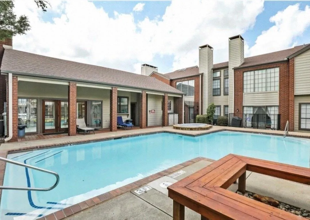 Condominium For Rent in Dallas County , 5100 Verde valley lane 111, Dallas, Texas 75254, 1 Bedroom, 2 Bathroom, Garage spaces, 985 Sqft, built in 1982, mls#21396741, Real Estate Agent in Dallas, Homes For Rent in Dallas county, Homes For Rent in Dallas, Realtor in Dallas Texas, Real Estate Brokerage Independent Realty Texas, Luminita Cordes Realtor