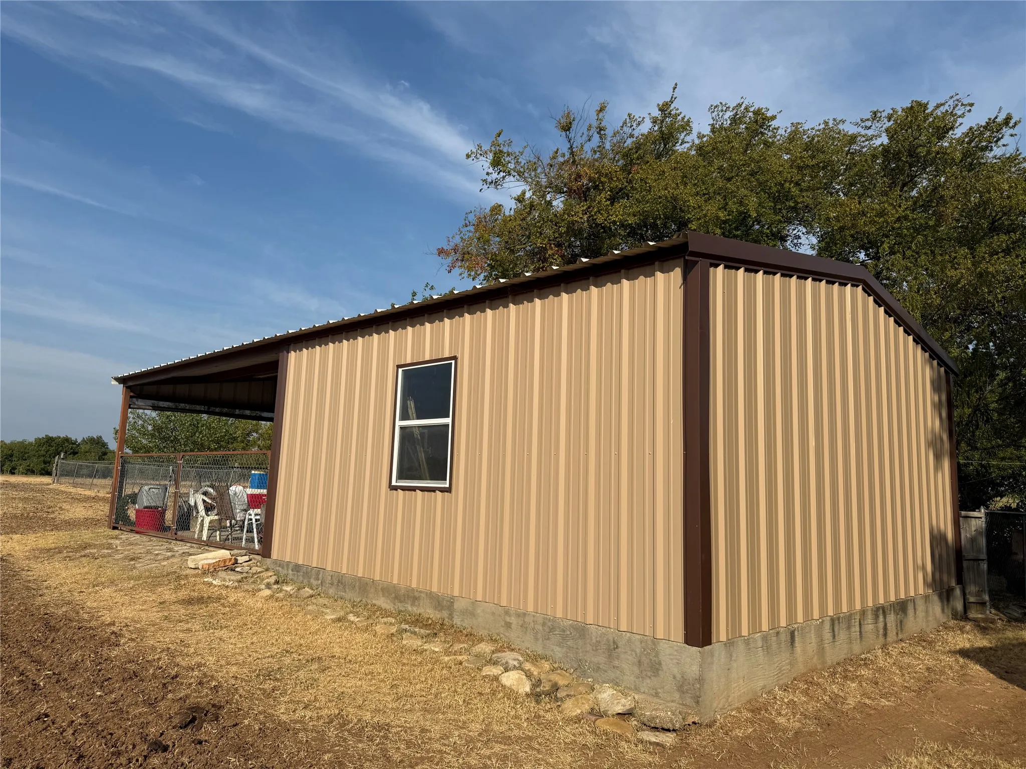 Farm For Sale in Bosque County , 467 County Road 2371, Meridian, Texas 76665, 3 Bedroom, 2 Bathroom, Garage spaces, 1,613 Sqft, built in 1971, mls#21396770, Real Estate Agent in Meridian, Homes For Sale in Bosque county, Homes For Sale in Meridian, Realtor in Meridian Texas, Real Estate Brokerage Independent Realty Texas, Luminita Cordes Realtor